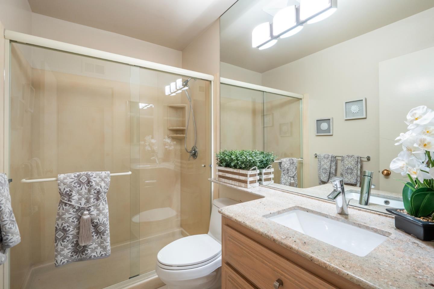 205 Fairway Glen Ln.