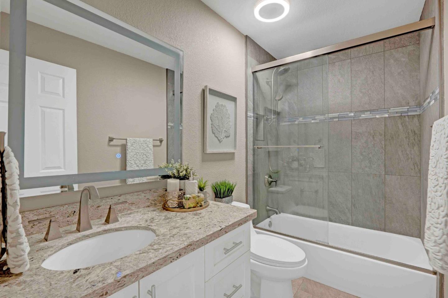 1107 Dinkel CT
