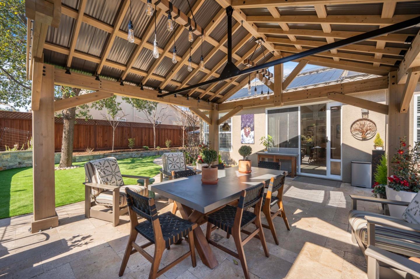 1235 Quail Ridge WAY