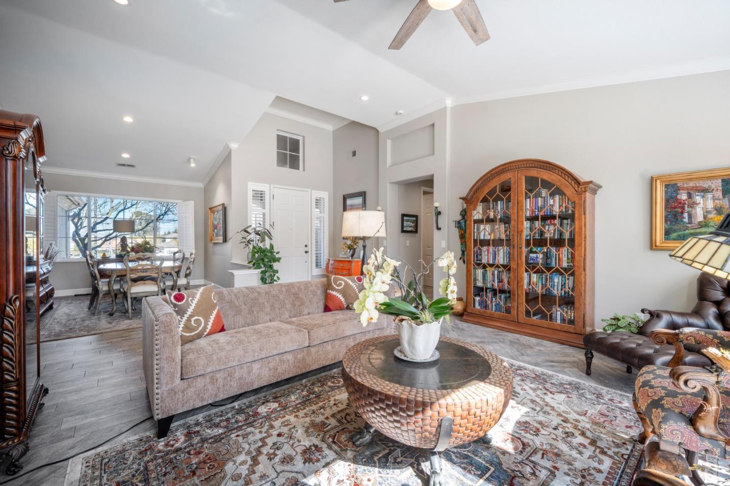 1235 Quail Ridge WAY