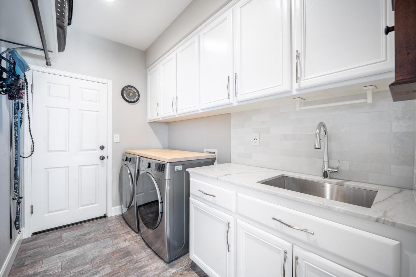 1235 Quail Ridge WAY