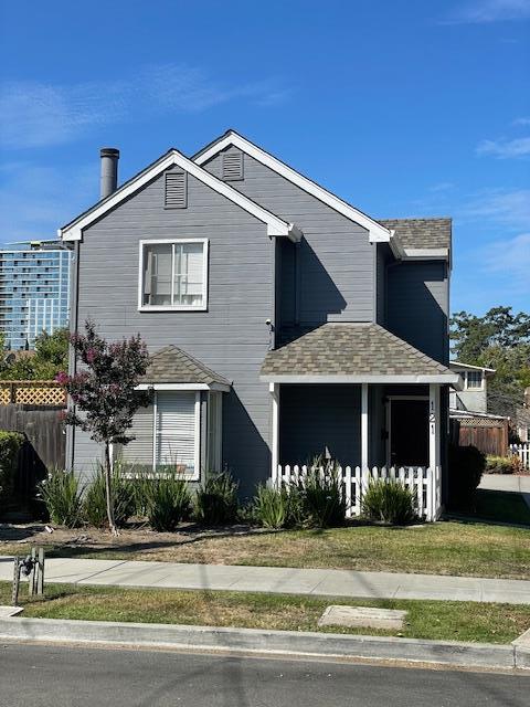 121 N 9th ST