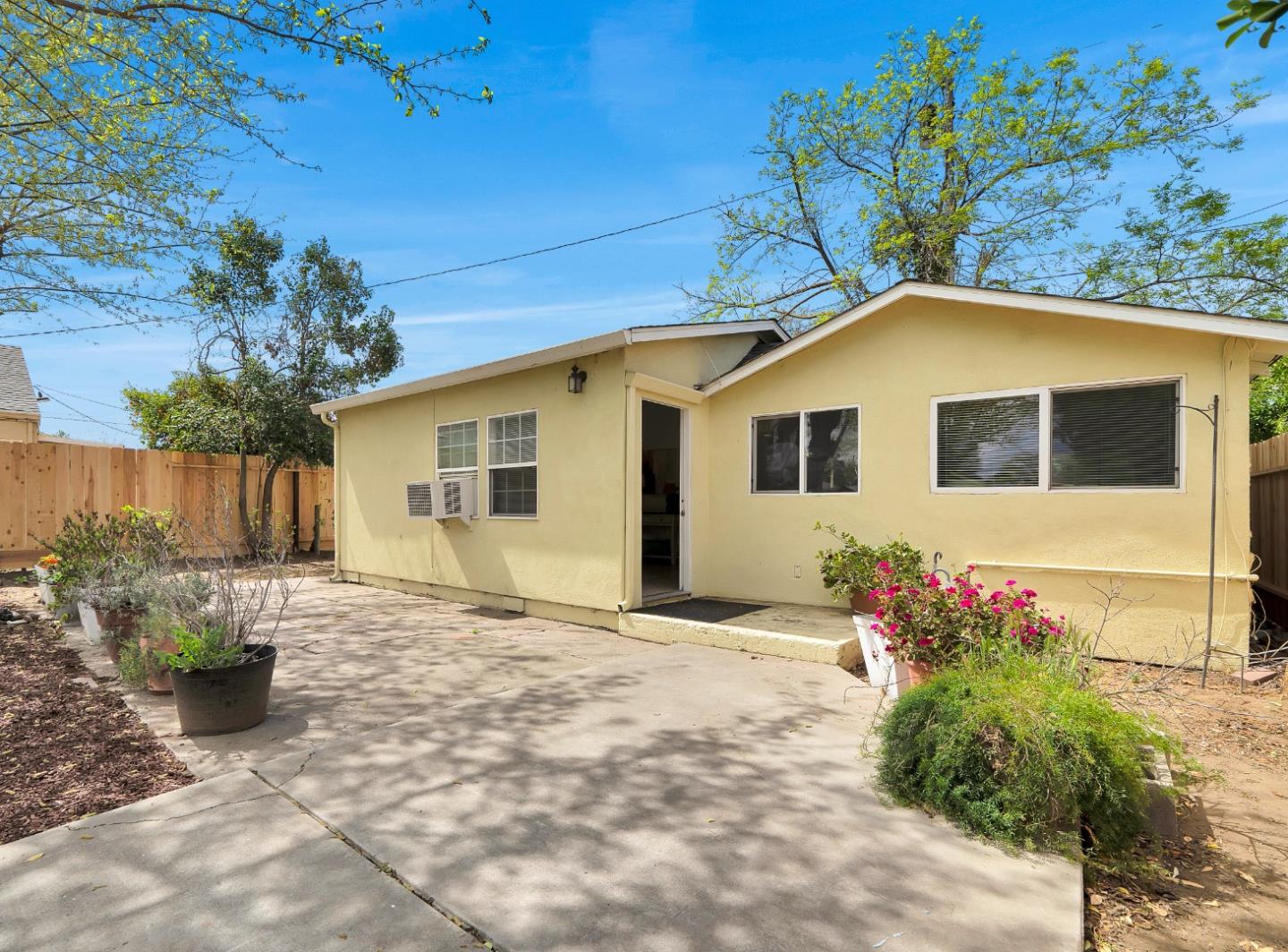 125 Goodale CT