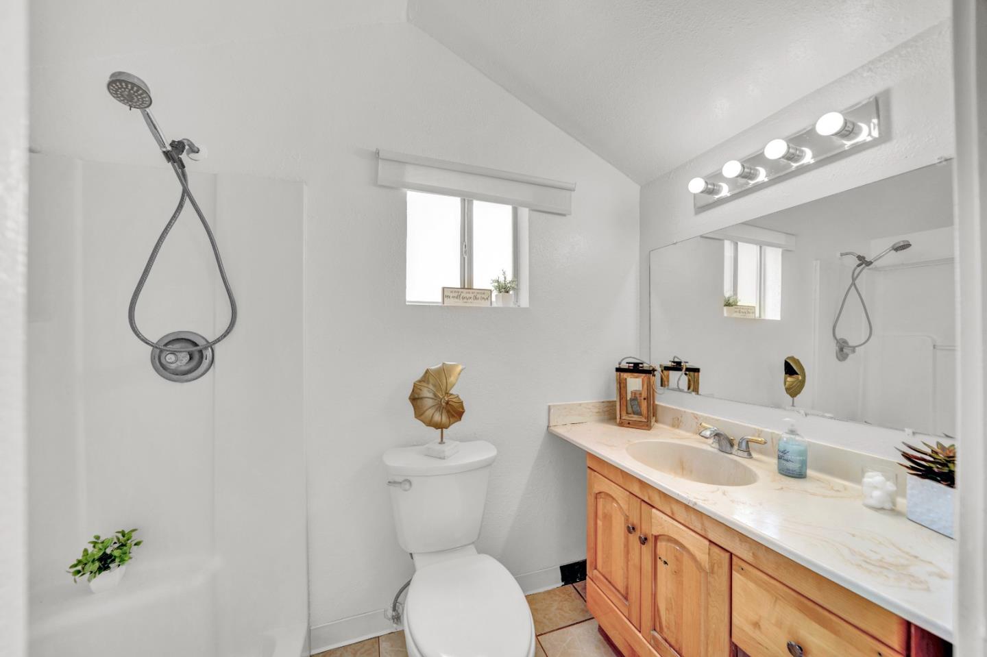 125 Goodale CT