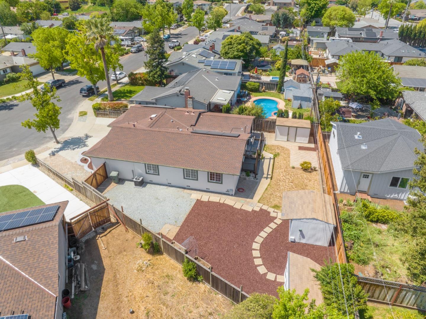 125 Foothill CT