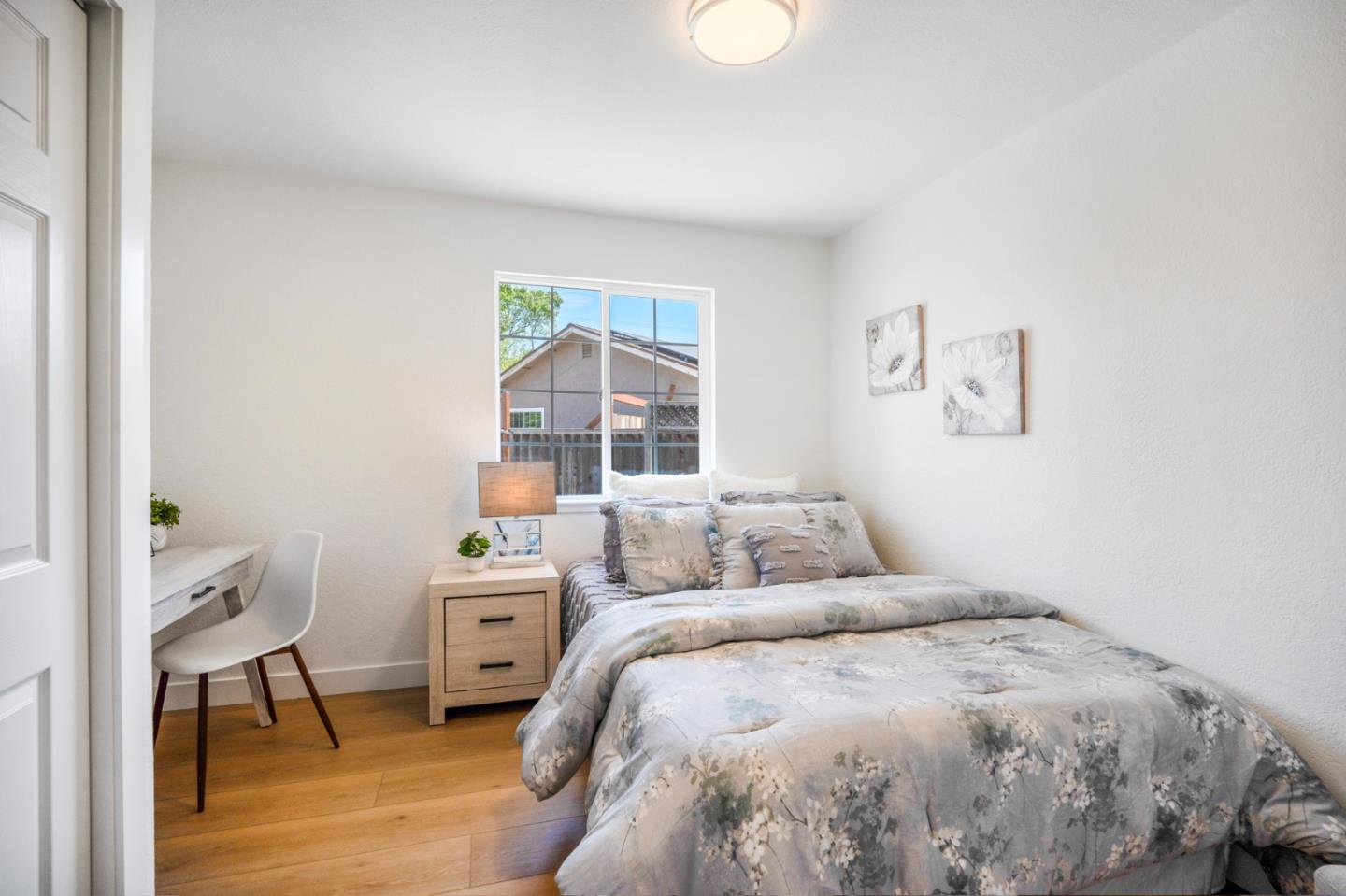 125 Foothill CT
