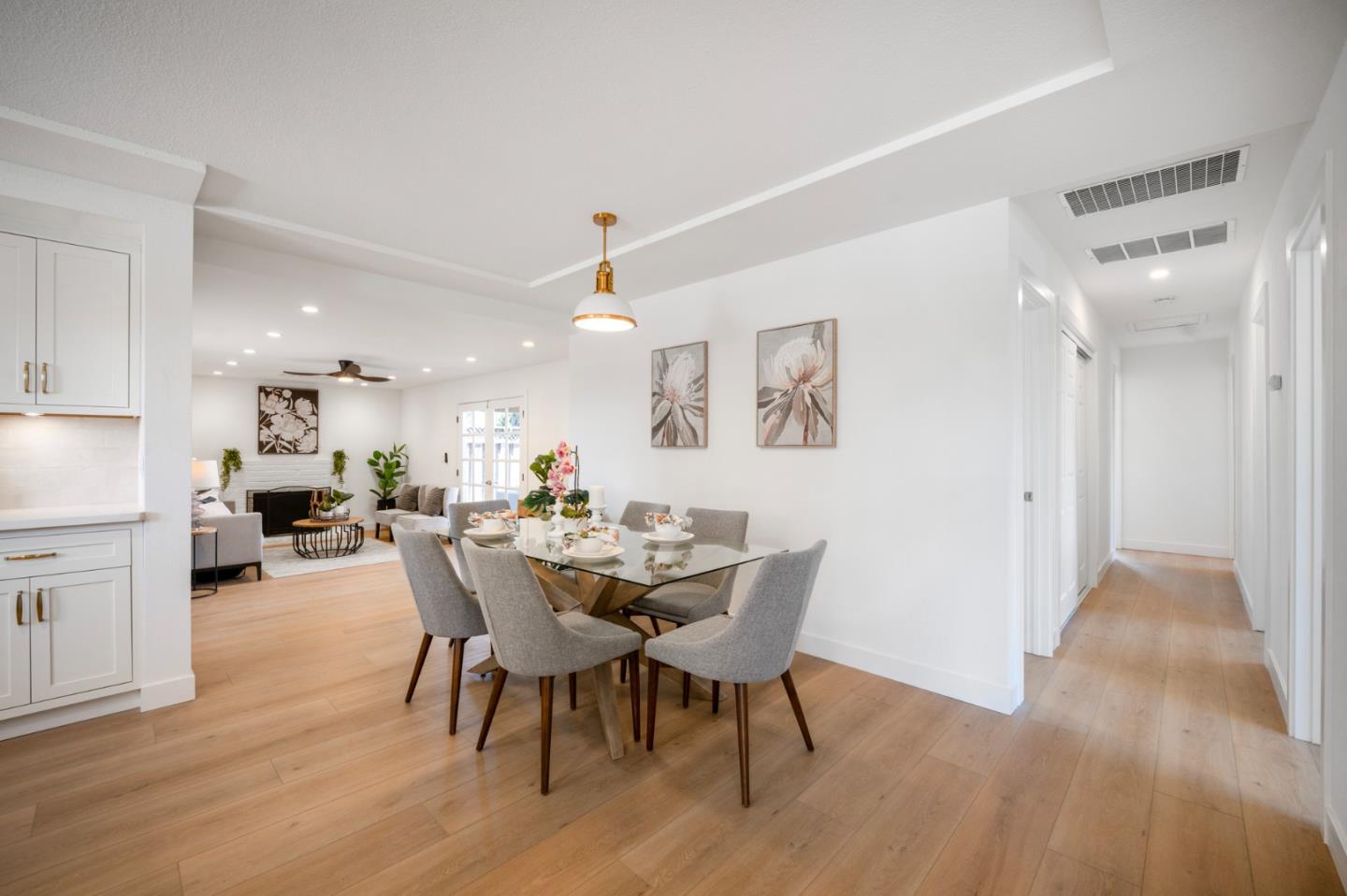 125 Foothill CT