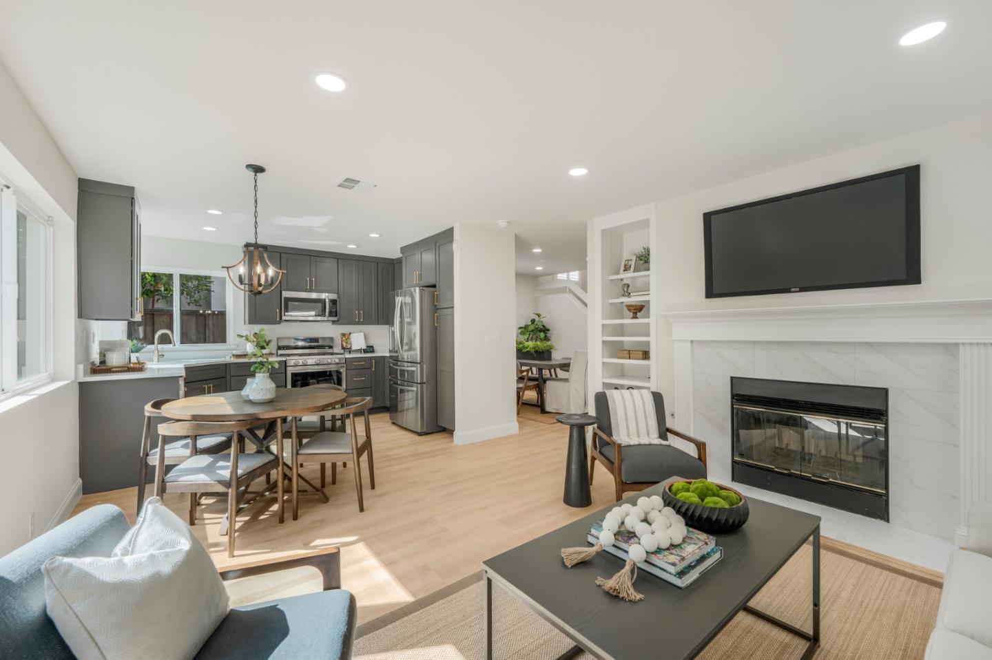 1422 Gingerwood DR