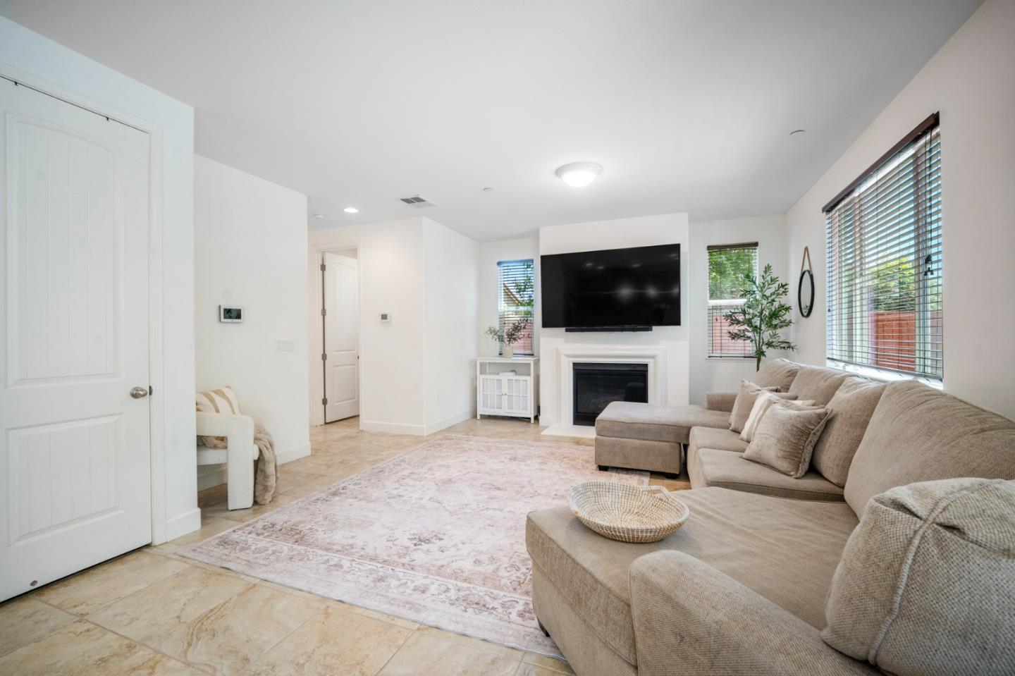 250 Robin Place