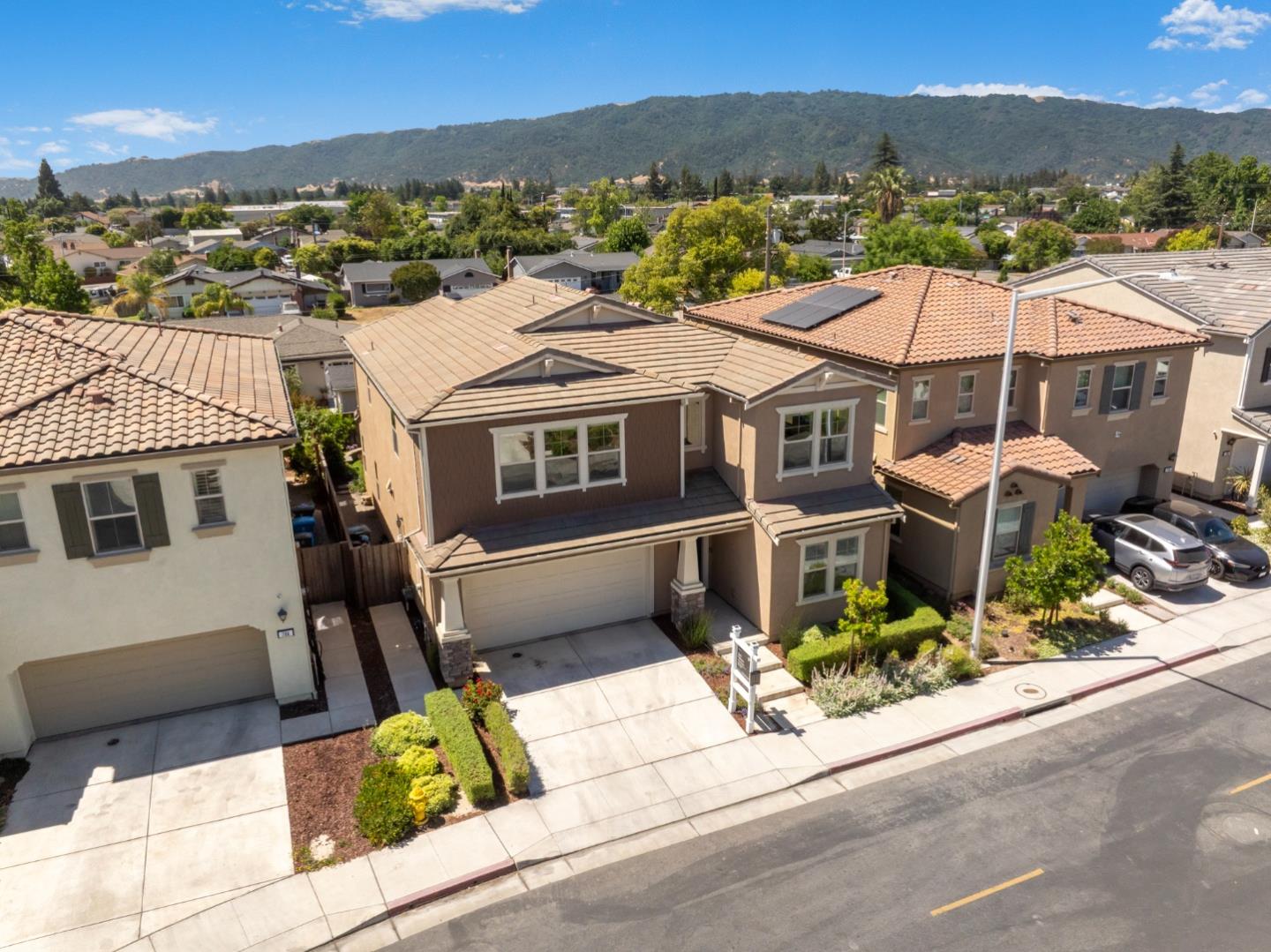 712 Baxter Way