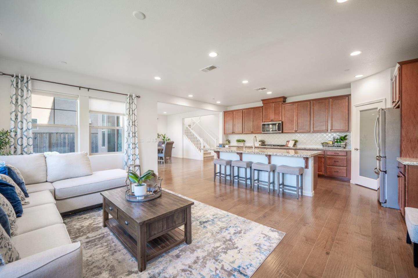 712 Baxter Way