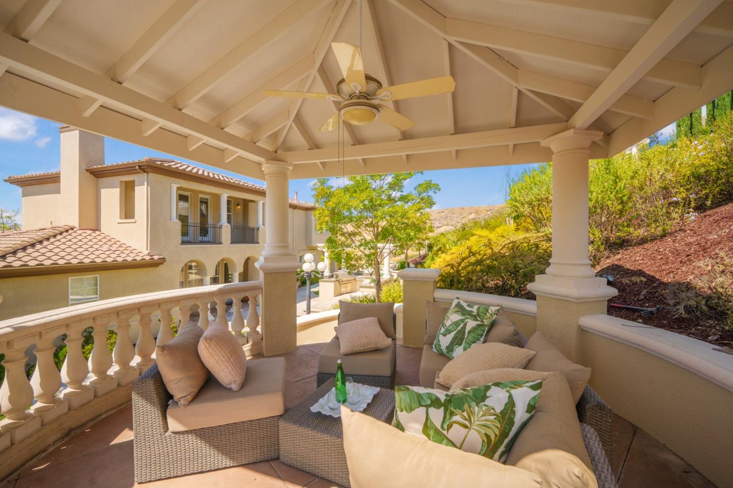 4800 Shady Meadows Place