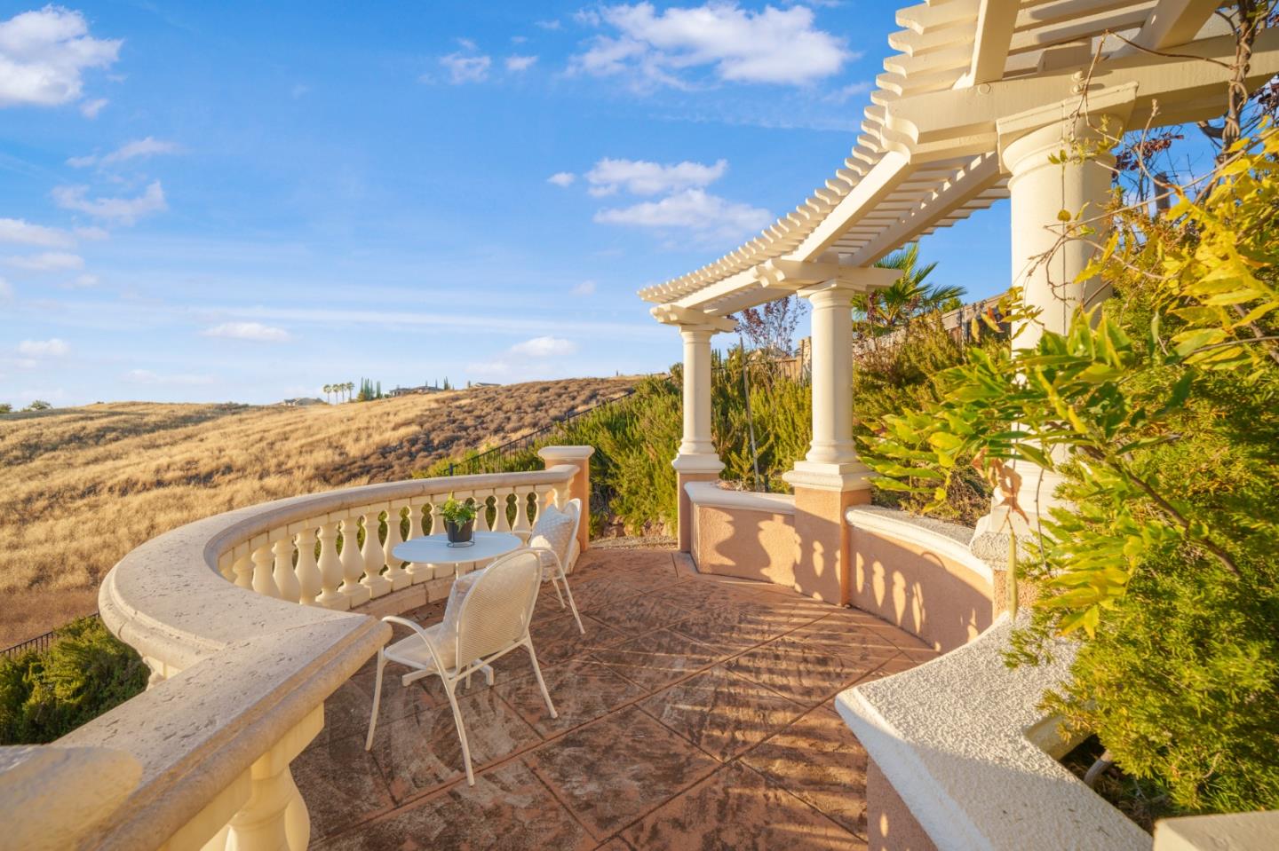 4800 Shady Meadows Place