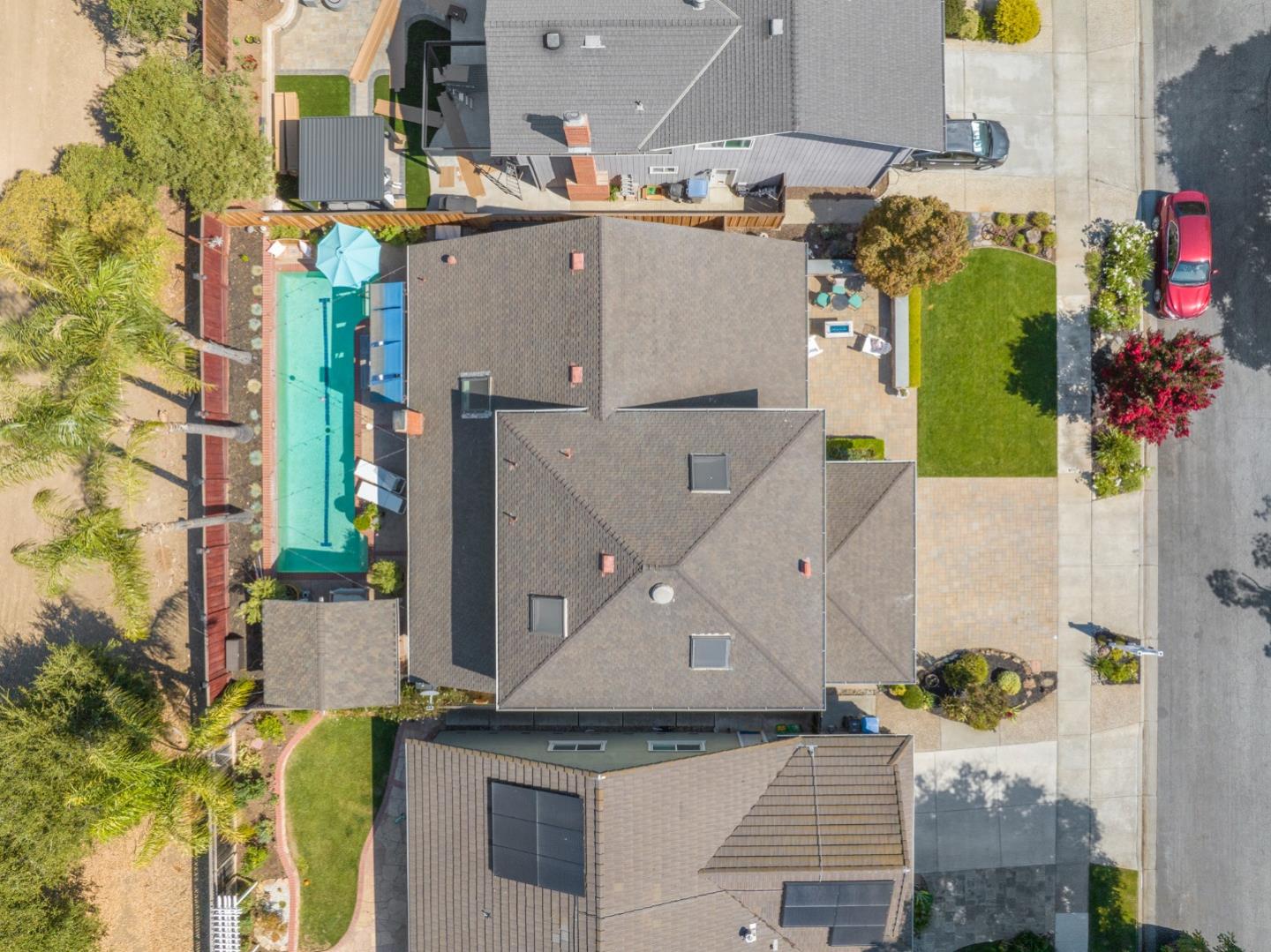 3825 Wellington Square