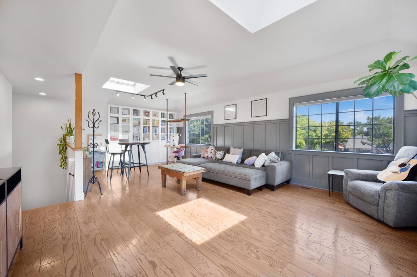 3825 Wellington Square