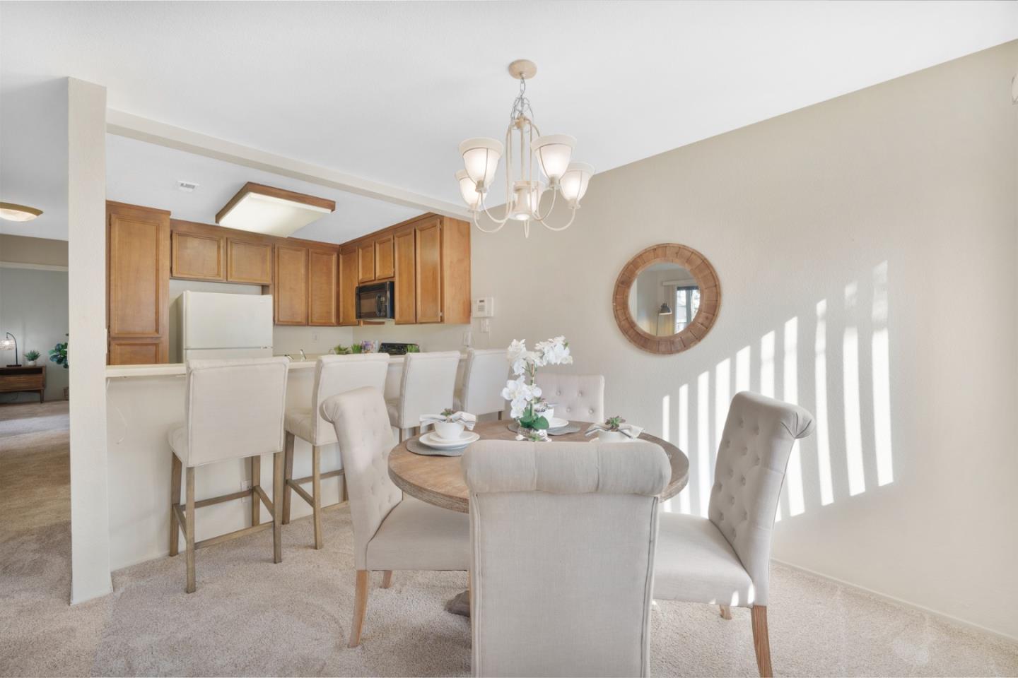 1204 La Terrace Circle