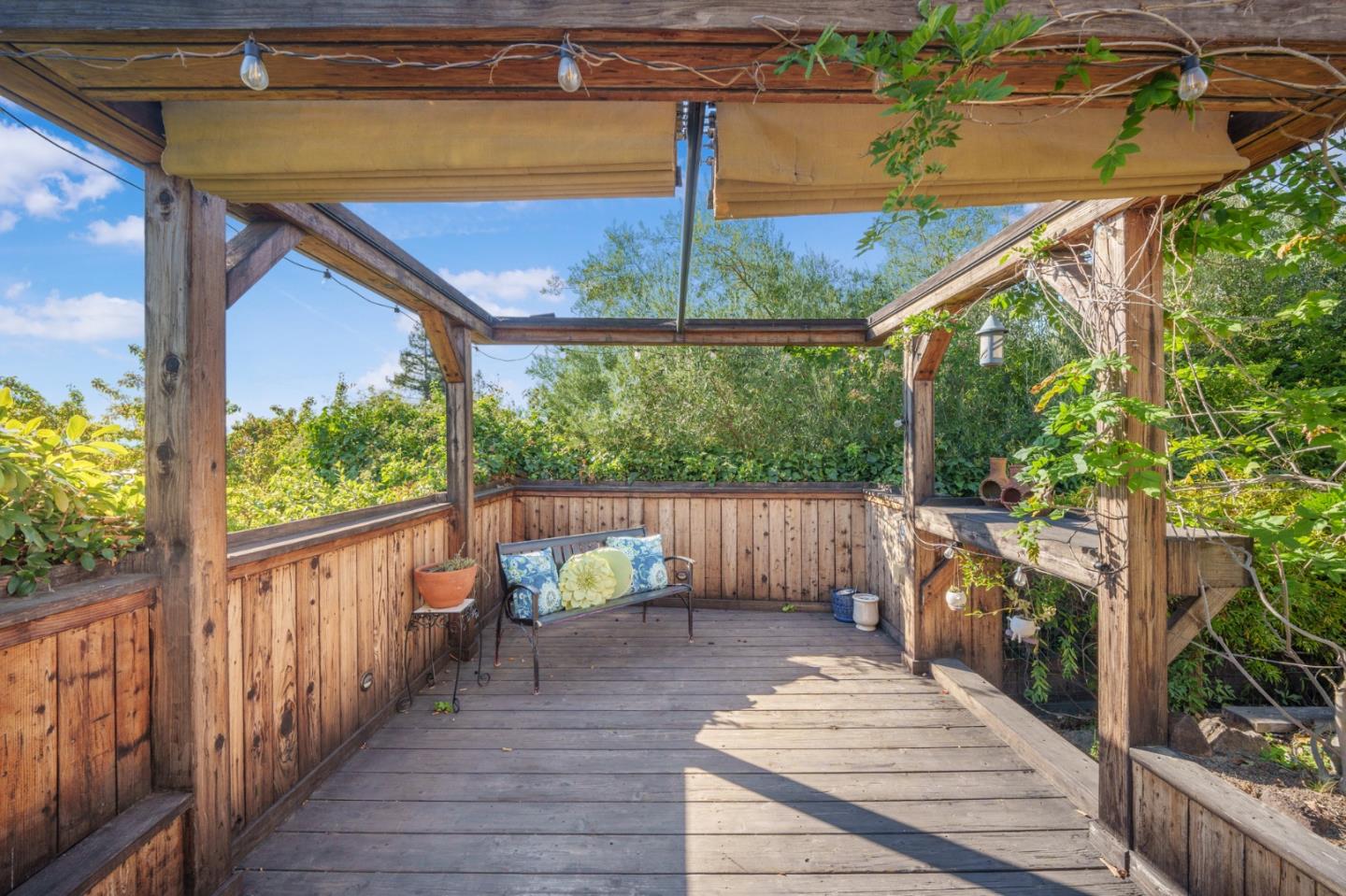 16715 Cerro Vista Drive