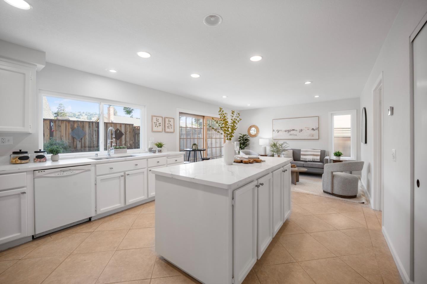 2195 Cimarron Drive