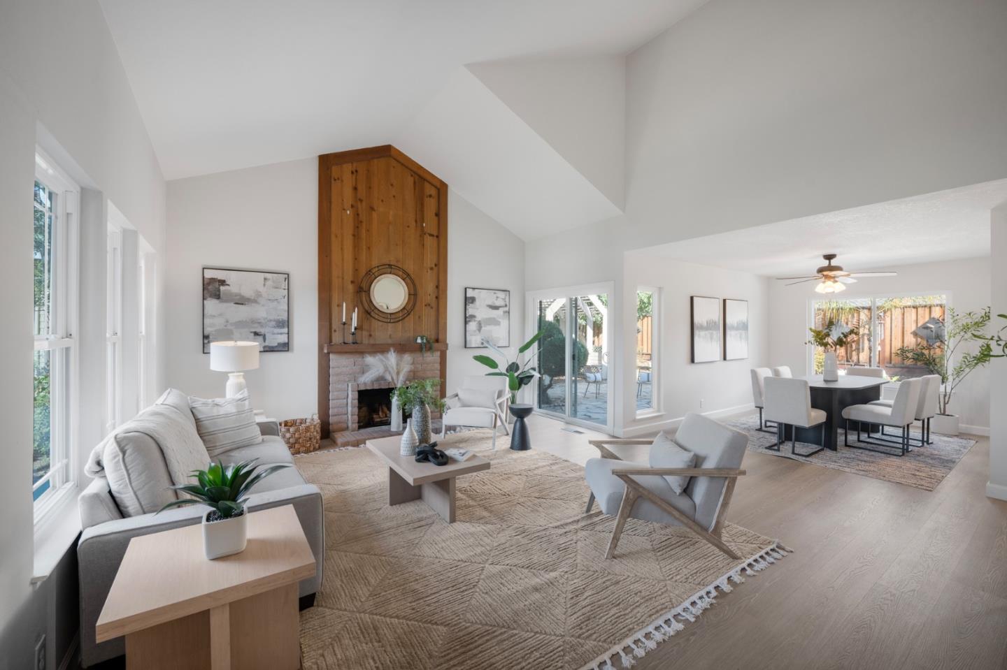 2195 Cimarron Drive