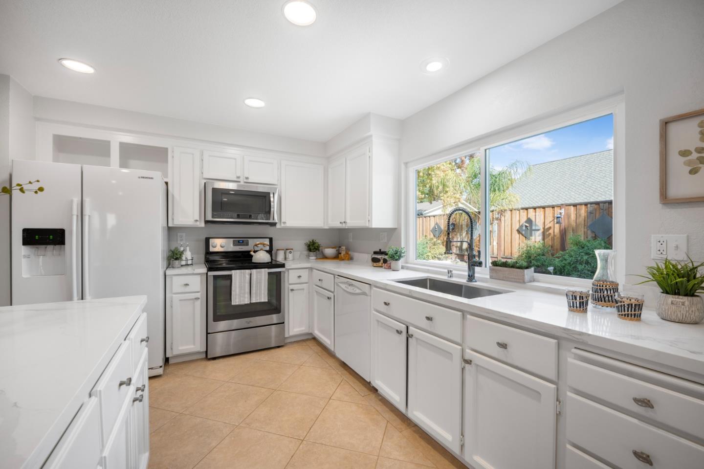 2195 Cimarron Drive