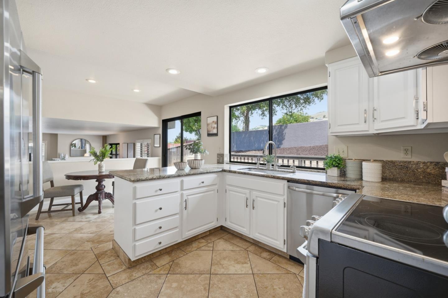 3052 Cedar Ridge Court