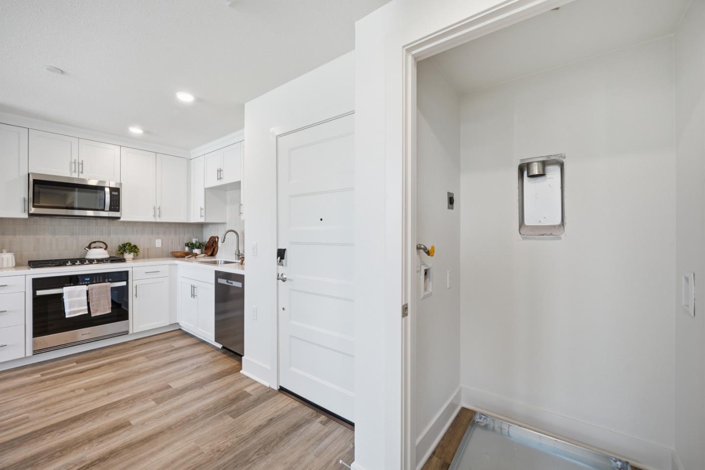17050 Depot Street 302