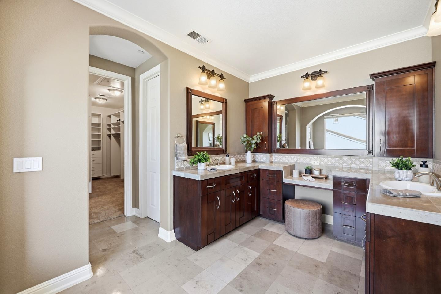 1524 Painted Feather Court