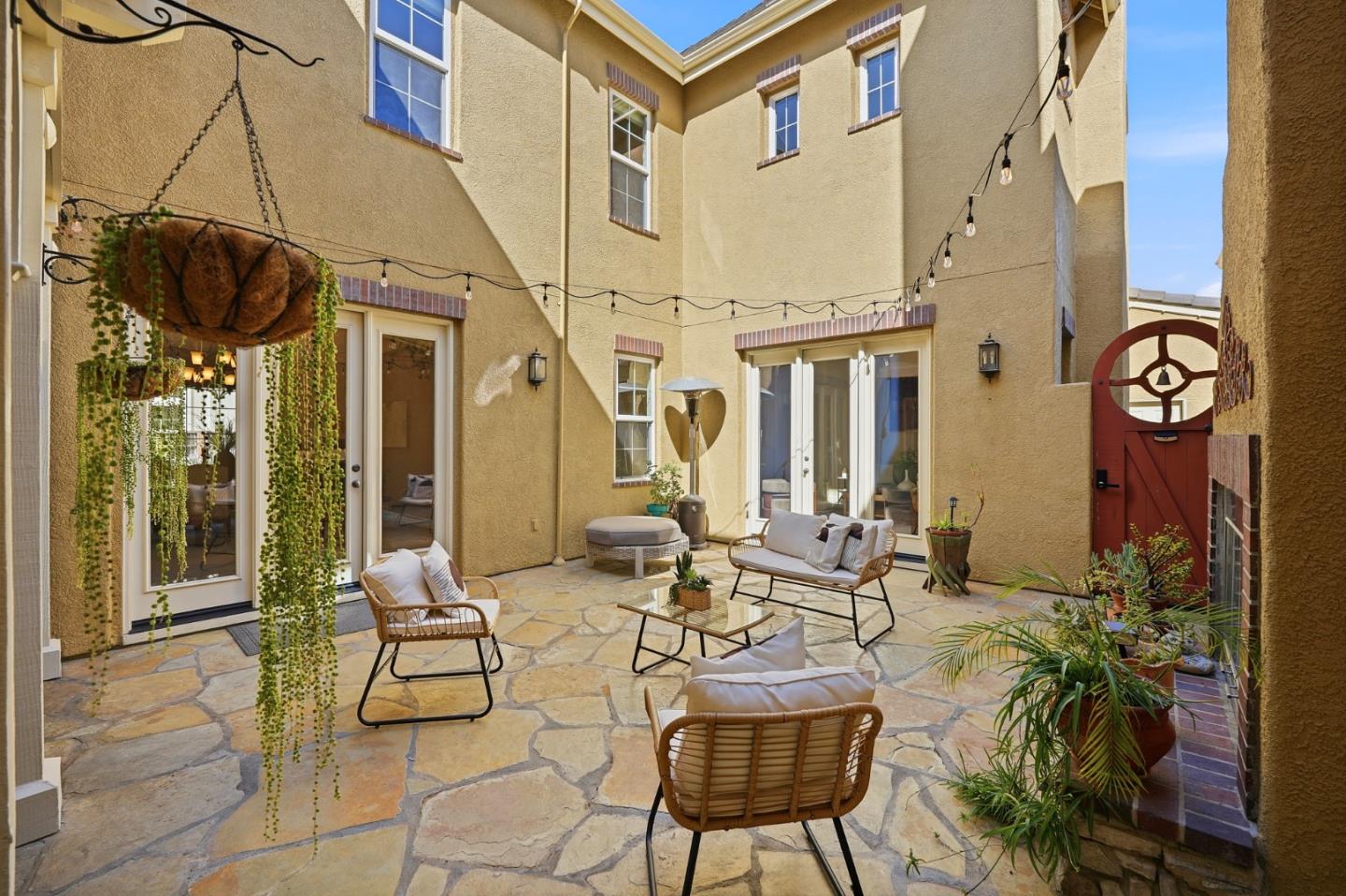 1524 Painted Feather Court