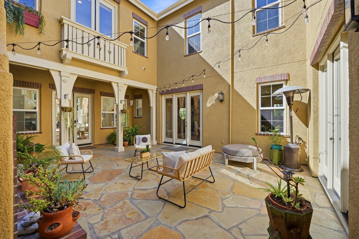 1524 Painted Feather Court