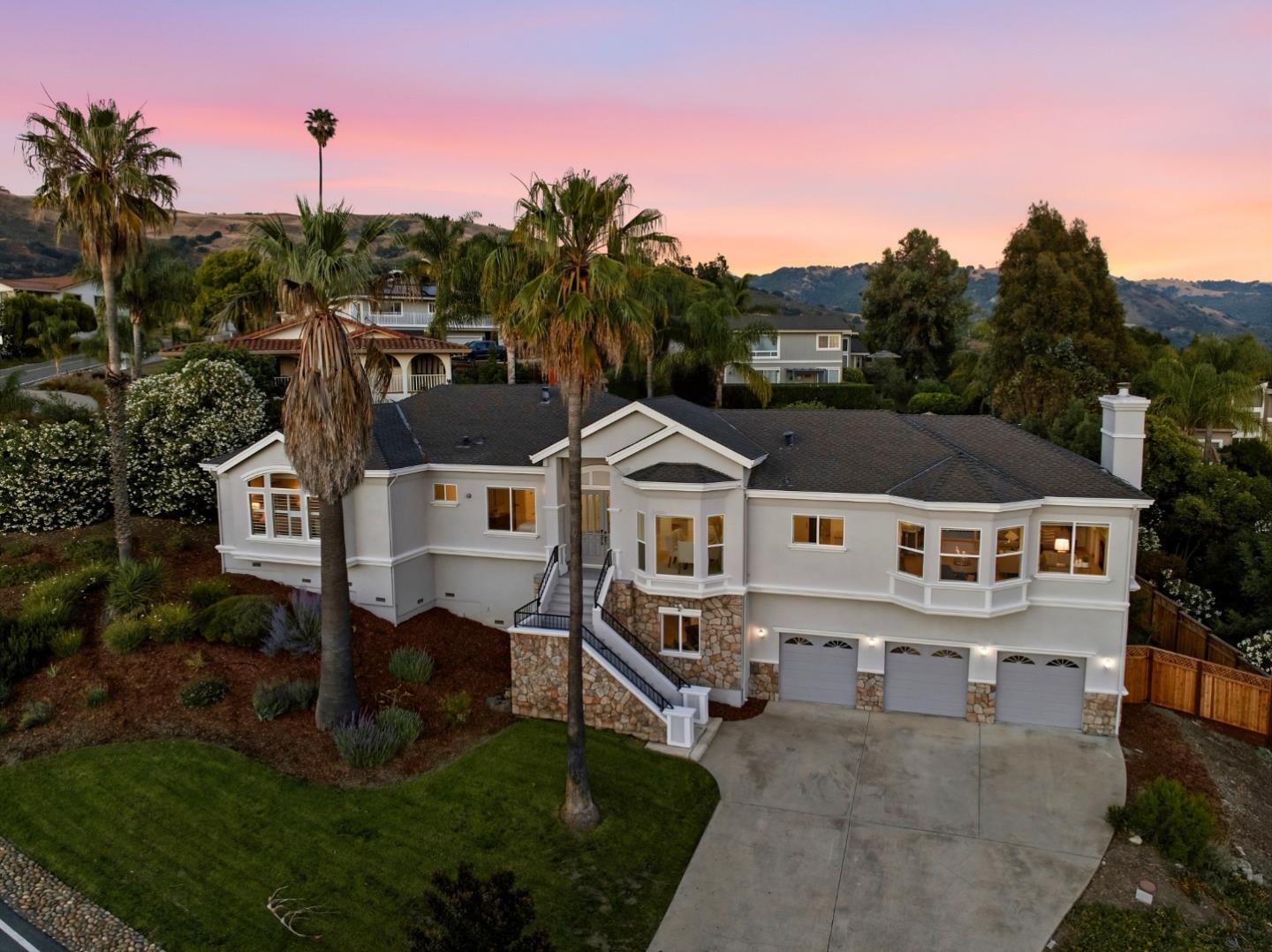 15855 Jackson Oaks Drive