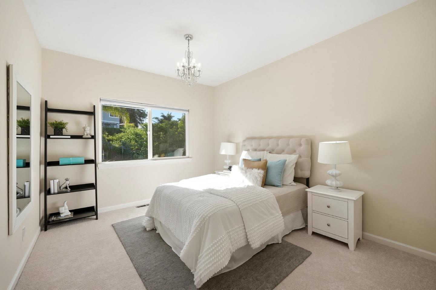 15855 Jackson Oaks Drive