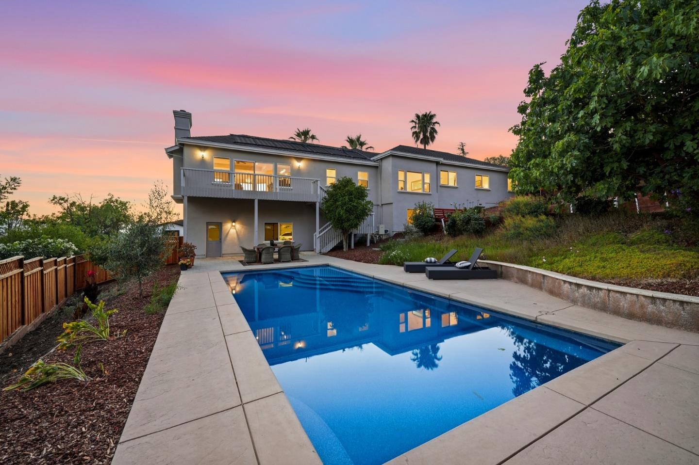 15855 Jackson Oaks Drive