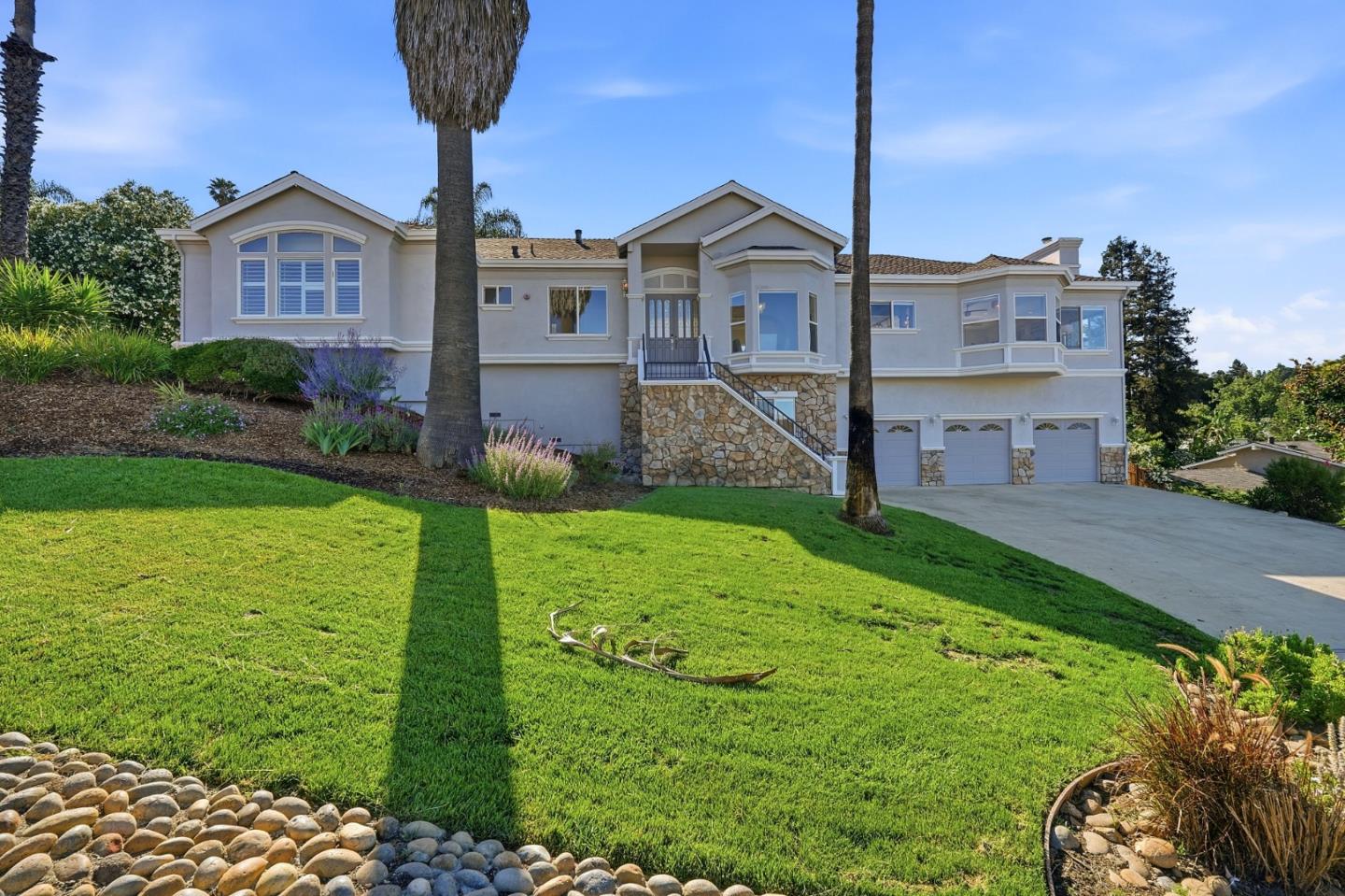 15855 Jackson Oaks Drive