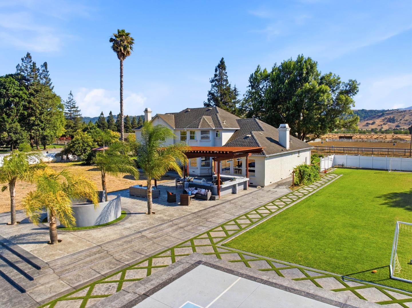 194 Lantz DR