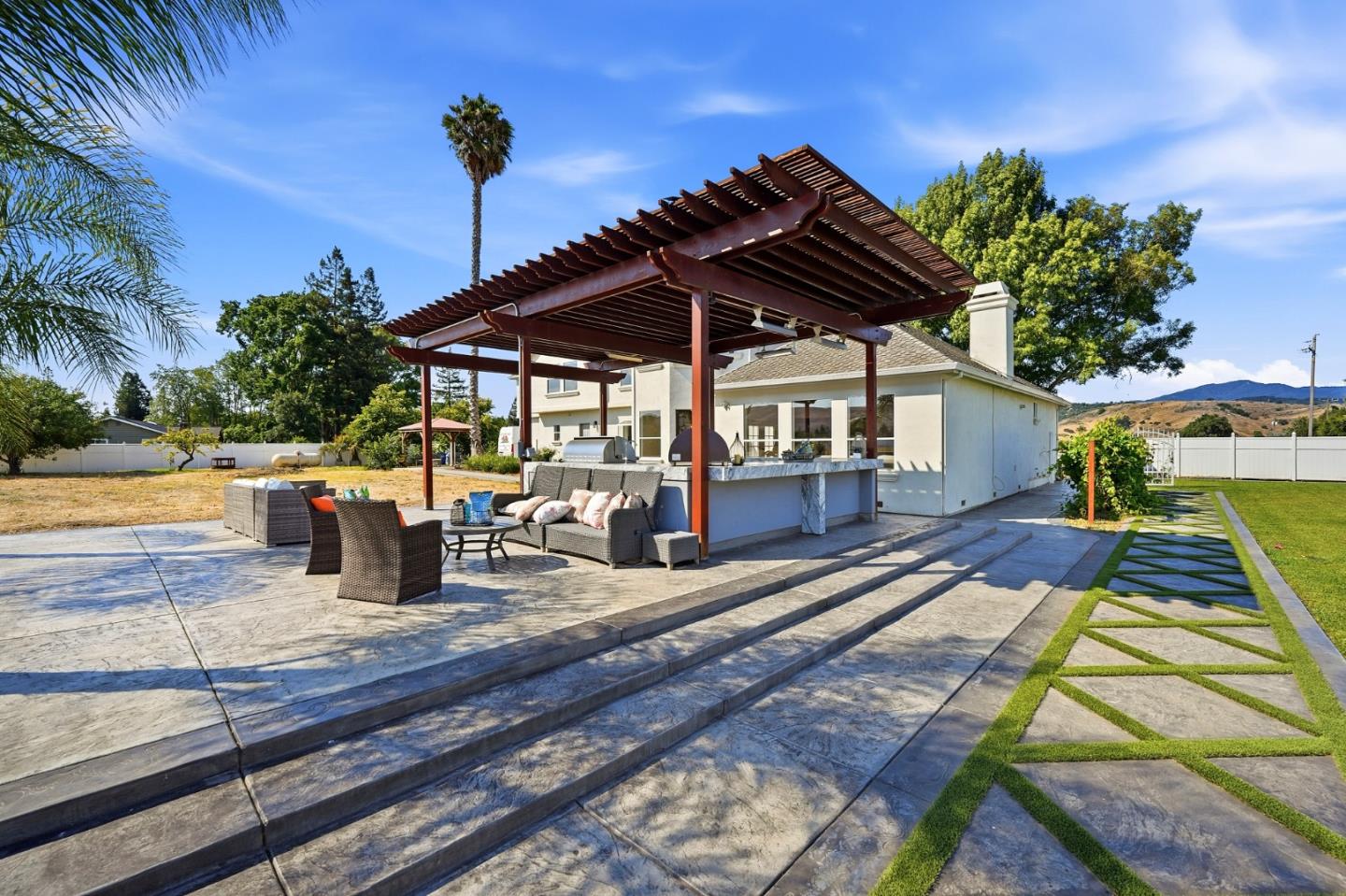 194 Lantz DR
