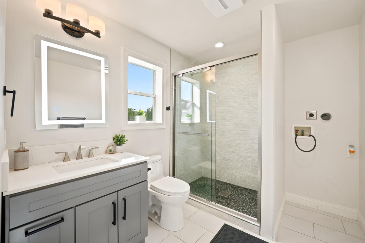 194 Lantz DR