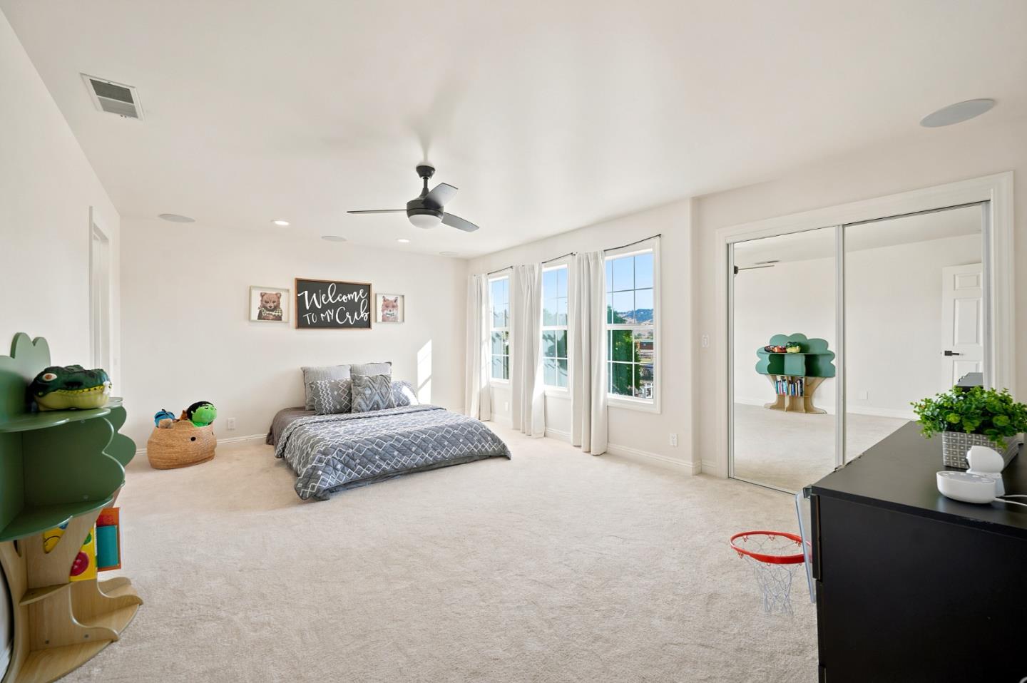 194 Lantz DR