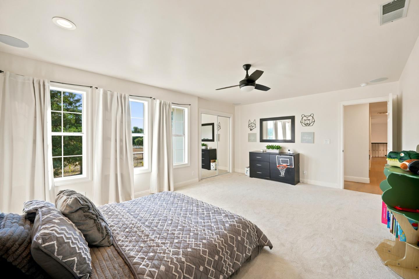 194 Lantz DR