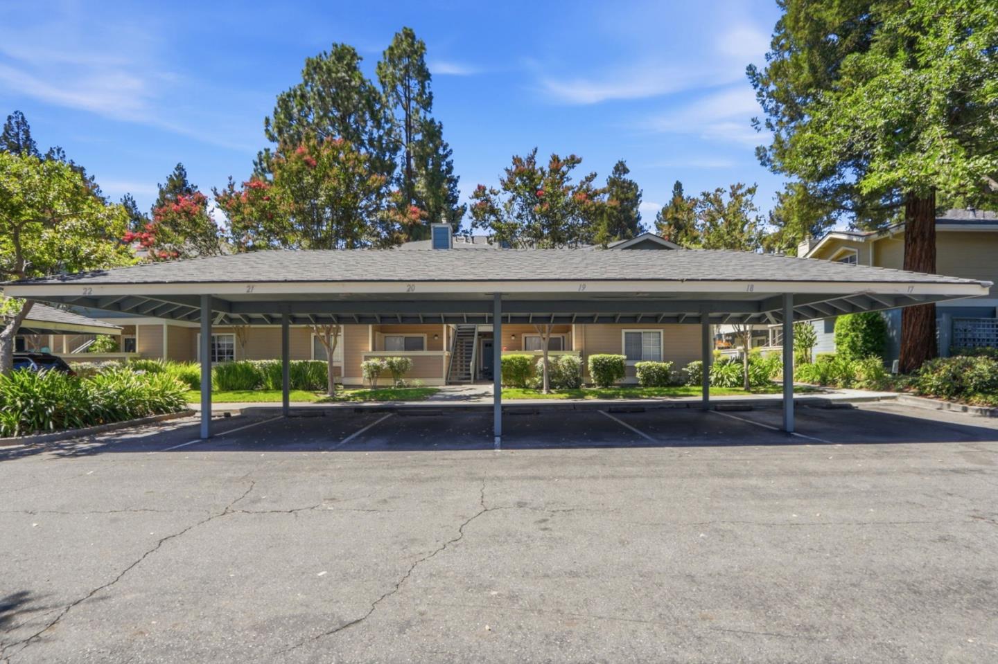 2728 Somerset Park CIR