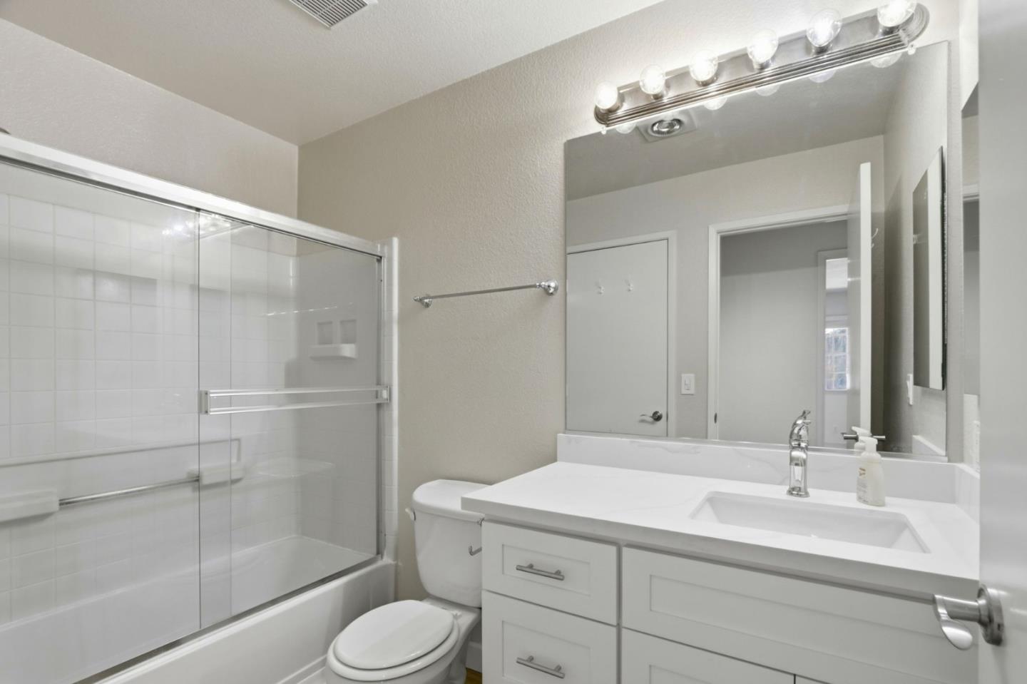 2728 Somerset Park CIR