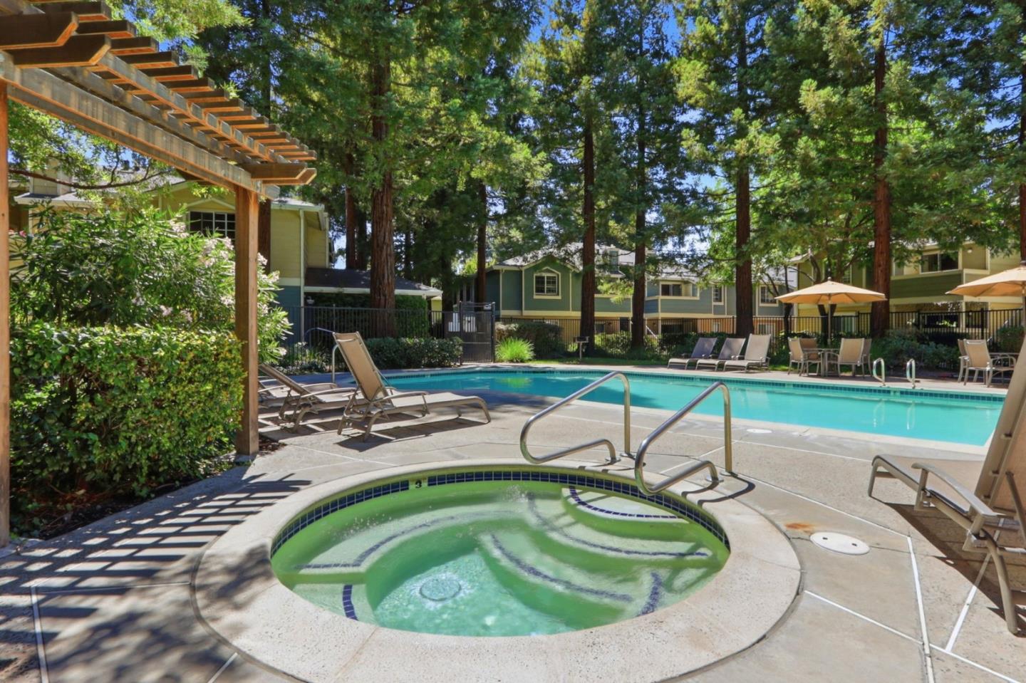 2728 Somerset Park CIR