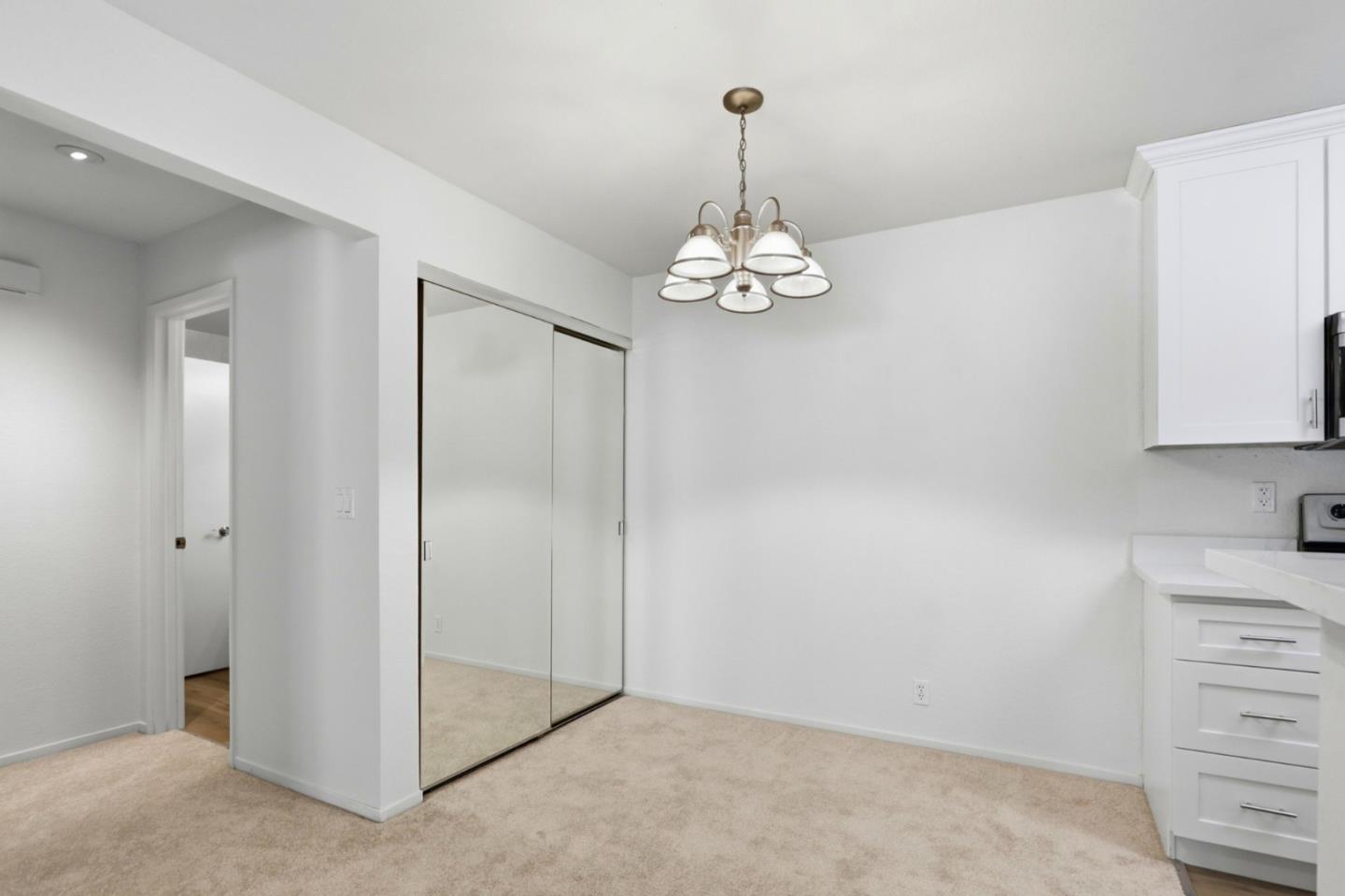 2728 Somerset Park CIR