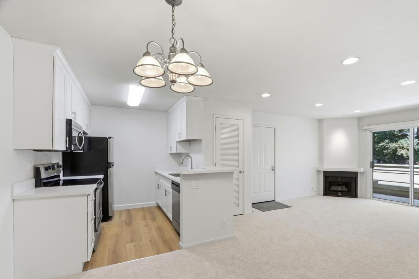 2728 Somerset Park CIR