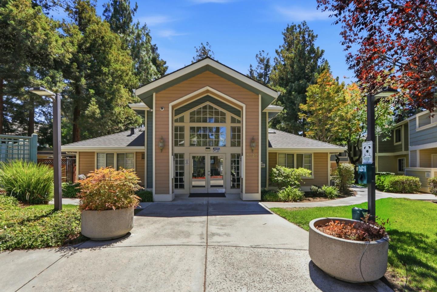 2728 Somerset Park CIR