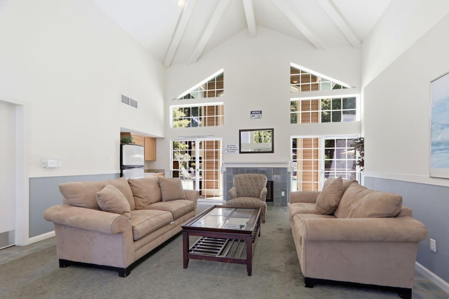 2728 Somerset Park CIR