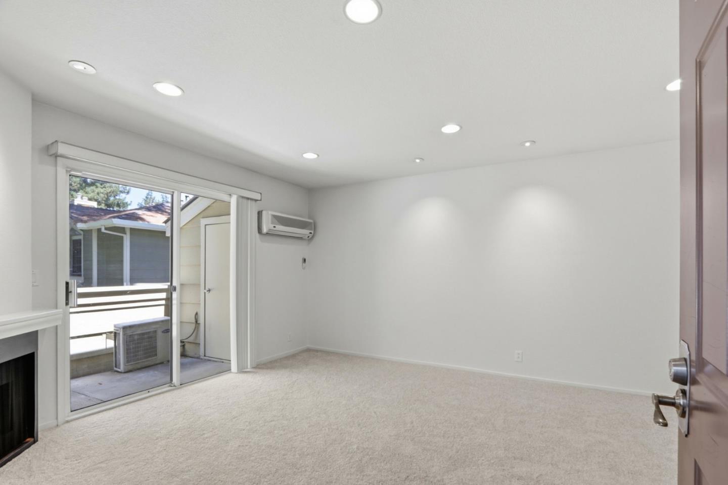 2728 Somerset Park CIR