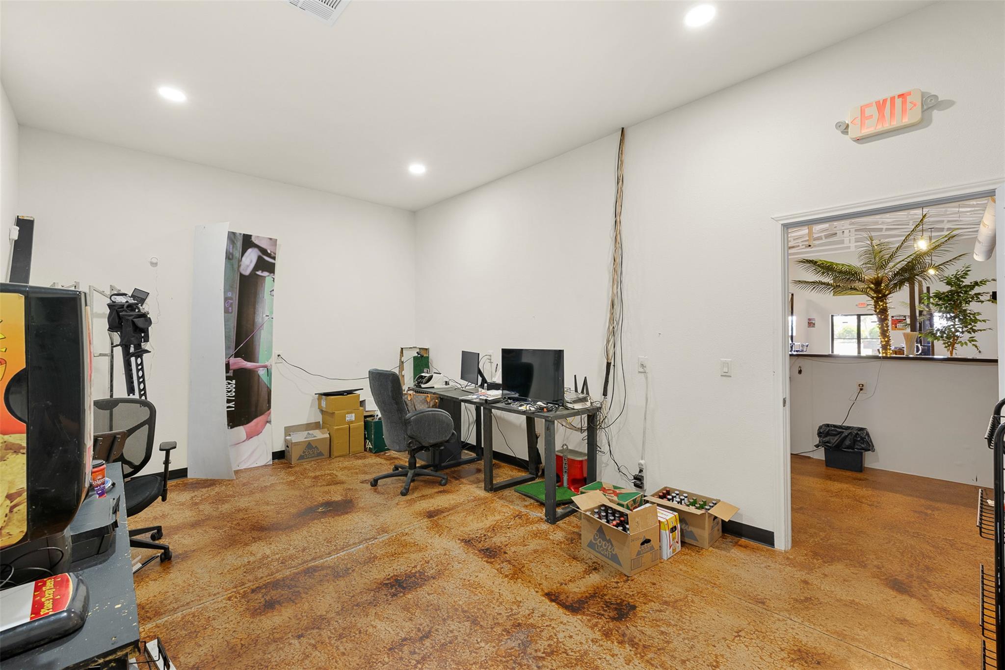 102 Bishop RD