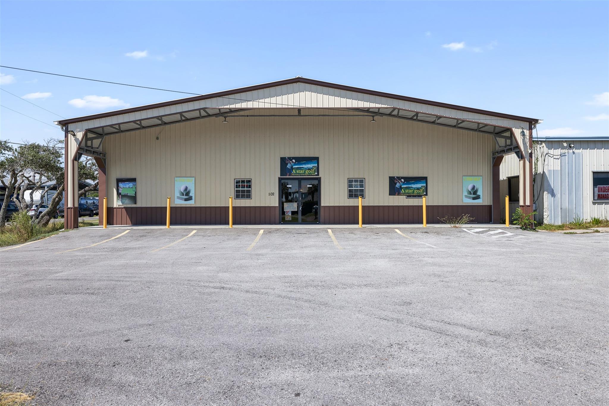 102 Bishop Rd Rockport TX