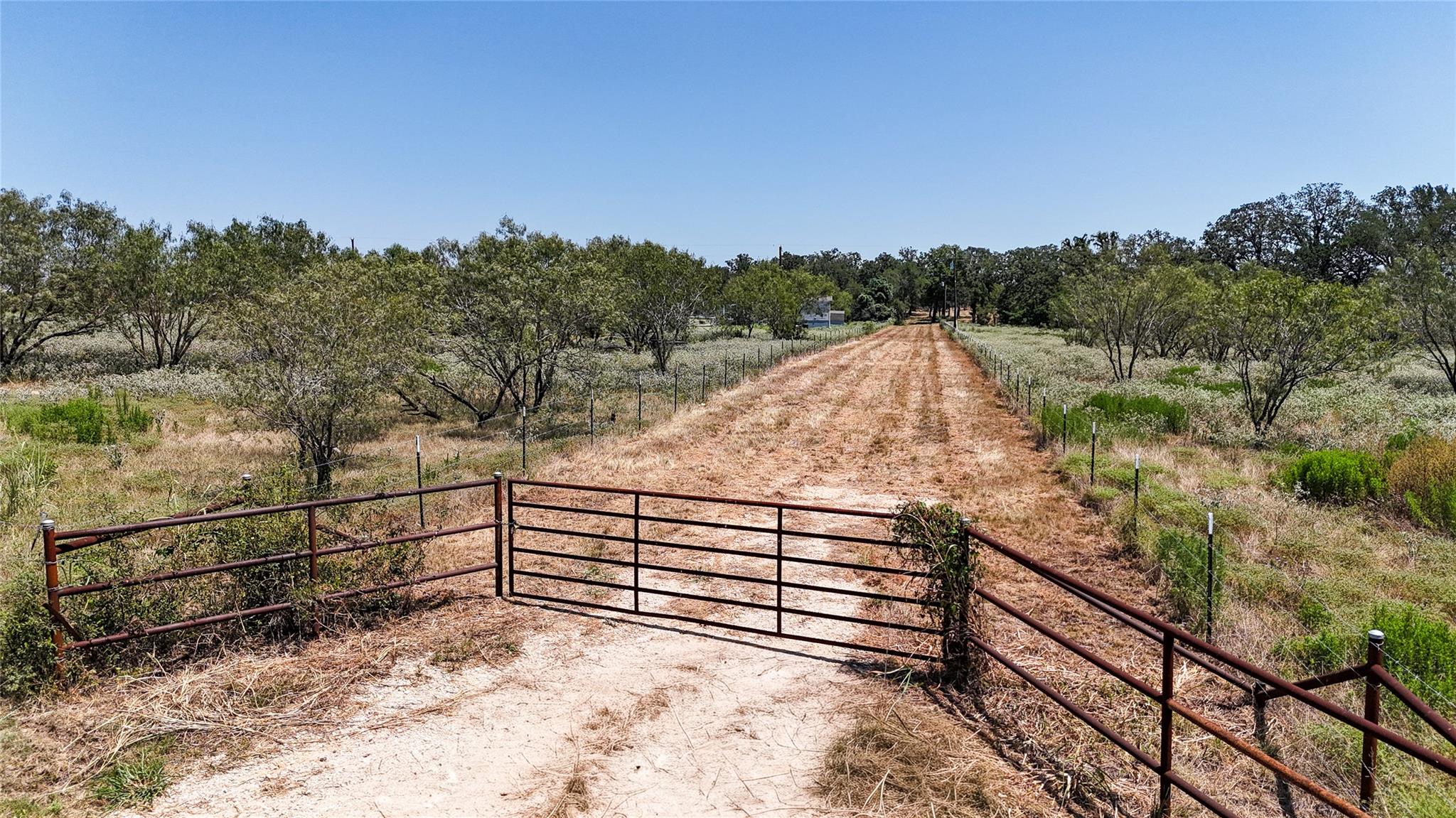 4177 Old Colony Line RD