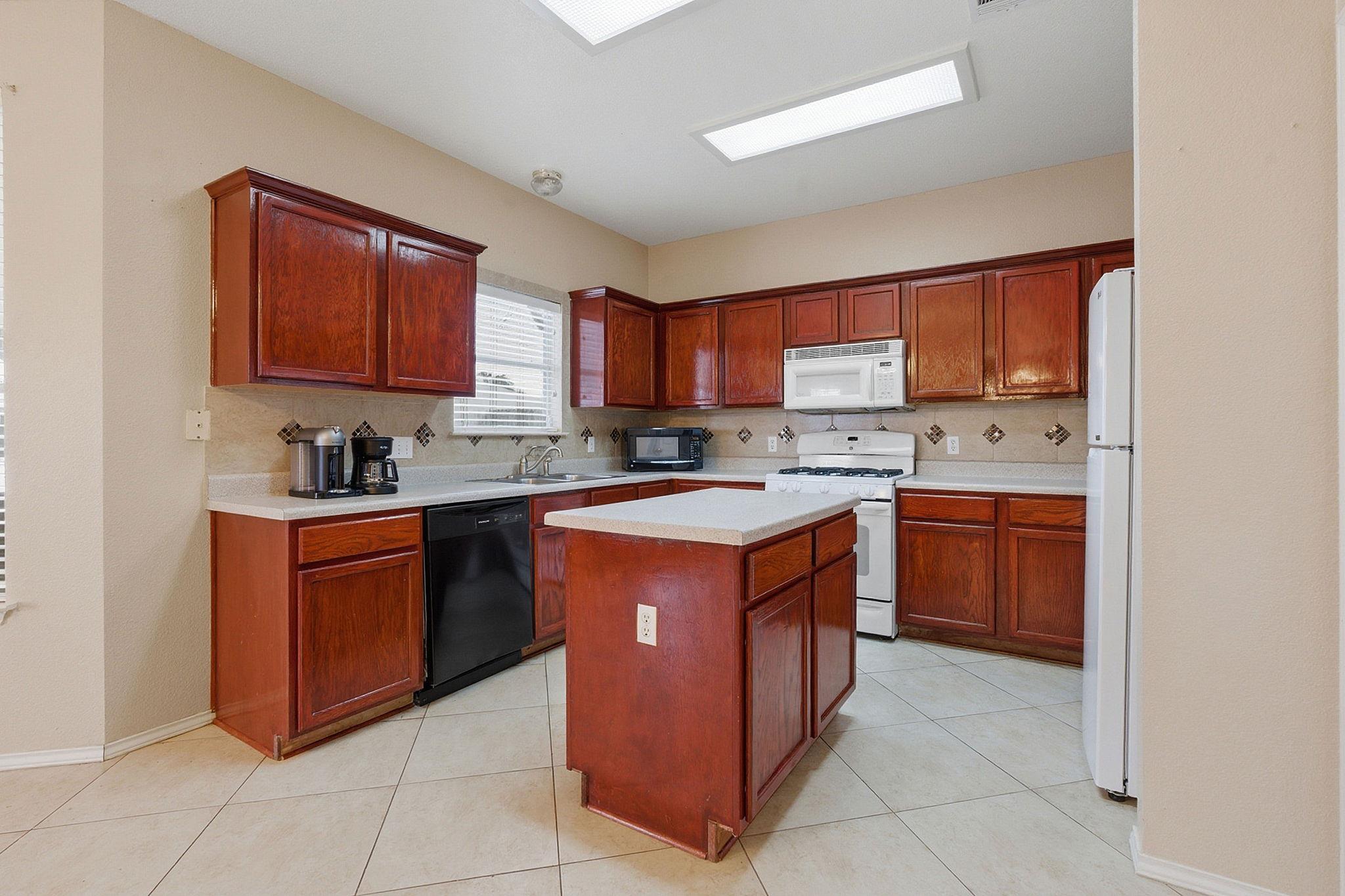 1424 Marsh Harbour DR